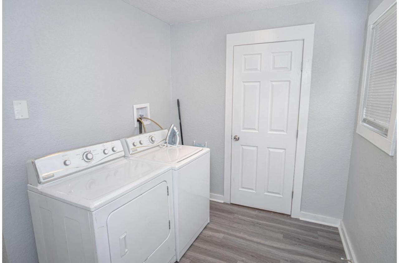 Wonderful 3 Bedroom 2 Ba Near Downtown Сан Антонио Екстериор снимка